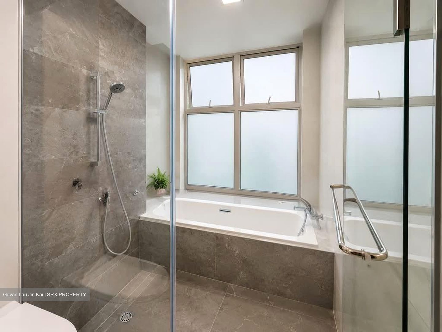 Caspian (D22), Condominium #559250501